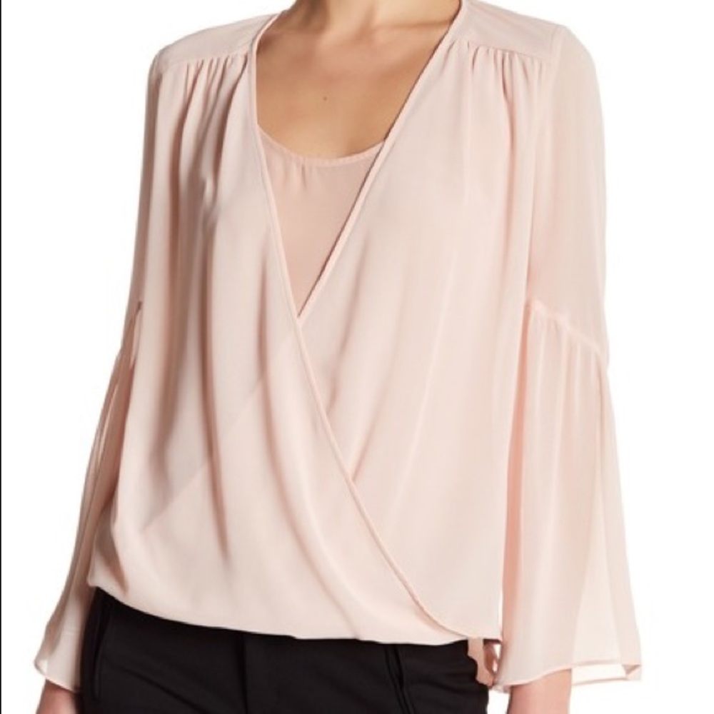 laundry by shelli segal top